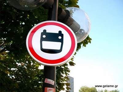 unusual-road-signs-01